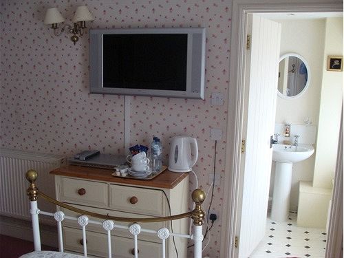 The Old Brewhouse Bed and Breakfast Cirencester Eksteriør billede